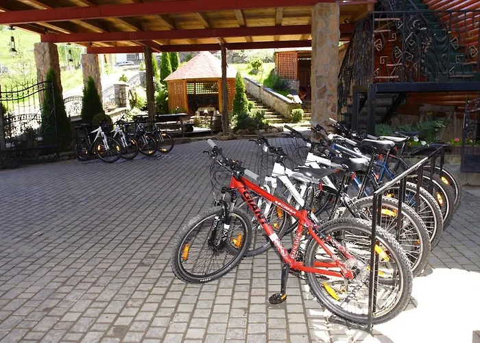 Smerichka Hotel *